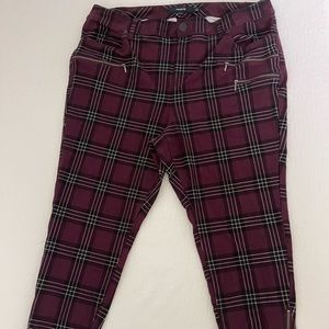 Womens Plaid Capri Pants
